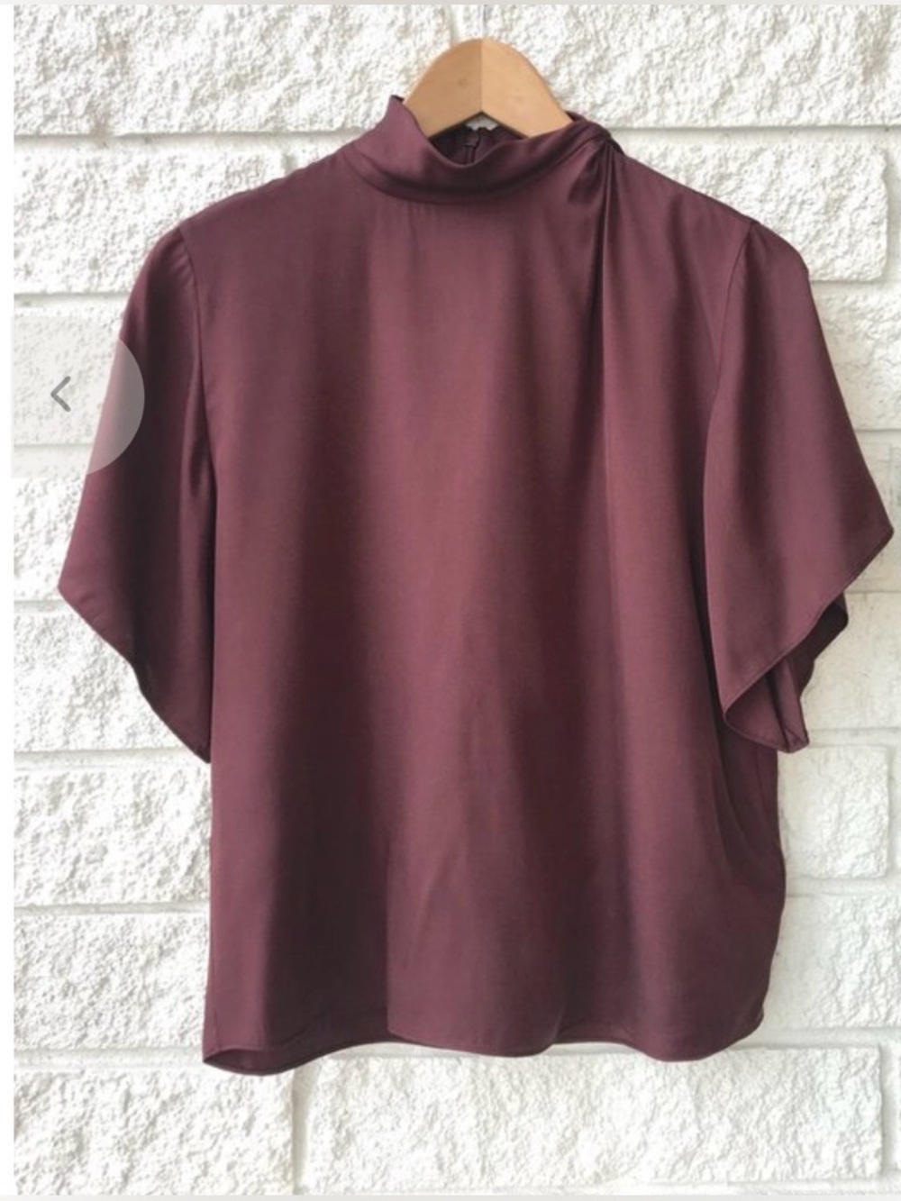 Vince silk blend Burgundy Mock Neck Flutter Sleeve Blouse xl - Picture 2 of 9
